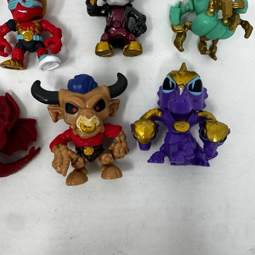 Bundle Lot of 9 Treasure X Figures Dragons Moose Toys Gold Play‎